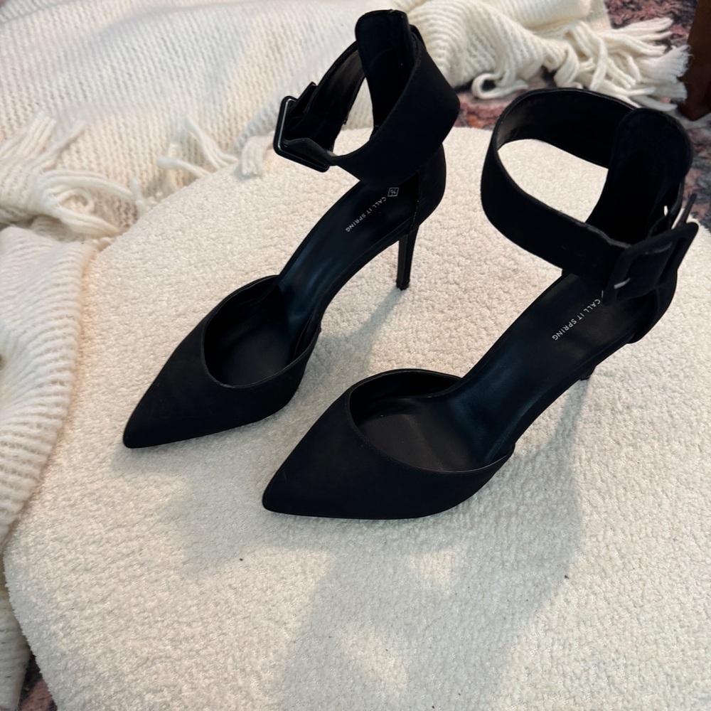 Call it spring Women's Heels - Picture 2 of 5